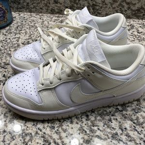 Dunk lows coconut milk